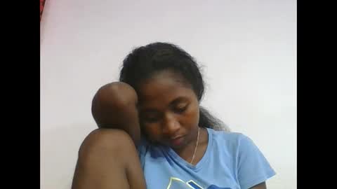 Snapshot of chantale483461 chatting on May 2026 05:09:02 PM chantale483461 online show from May 2026 05:09:02 PM