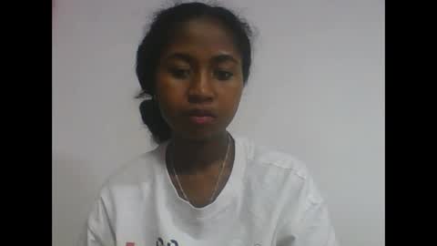 Snapshot of chantale483461 chatting on May 2026 03:45:02 AM chantale483461 online show from May 2026 03:45:02 AM