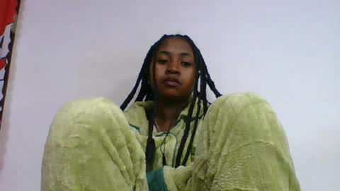 chantale483461 online show from July 2026 06:25:01 PM