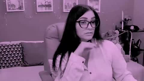 The Queen online show from March 2026 12:18:02 AM