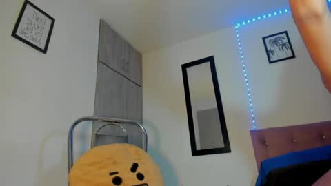 chantellebony online show from May 2026 04:41:02 AM