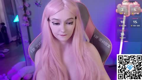 Snapshot of charityryah chatting on May 2026 02:44:02 PM Hi guys Welcome to my room online show from May 2026 02:44:02 PM