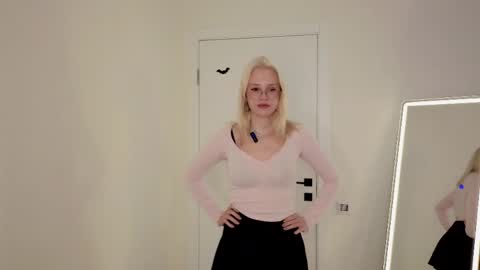 Tessa online show from May 2026 08:11:01 AM