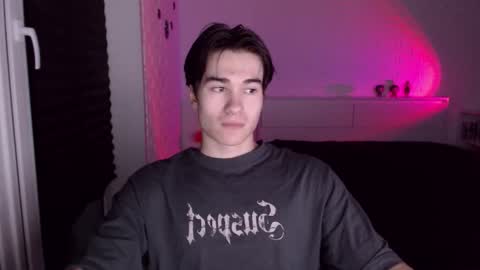 Snapshot of charleshanson69 chatting on September 2025 04:18:02 PM charleshanson69 online show from September 2025 04:18:02 PM