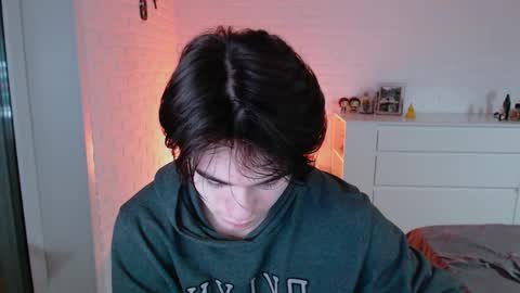 Snapshot of charleshanson69 chatting on November 2025 04:41:02 PM charleshanson69 online show from November 2025 04:41:02 PM