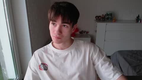 Snapshot of charleshanson69 chatting on November 2025 11:10:03 AM charleshanson69 online show from November 2025 11:10:03 AM