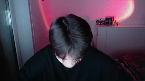 Snapshot of charleshanson69 chatting on December 2025 12:44:02 PM charleshanson69 online show from December 2025 12:44:02 PM