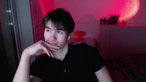 Snapshot of charleshanson69 chatting on December 2025 02:51:01 AM charleshanson69 online show from December 2025 02:51:01 AM