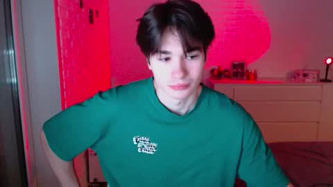 Snapshot of charleshanson69 chatting on February 2026 02:35:01 PM charleshanson69 online show from February 2026 02:35:01 PM