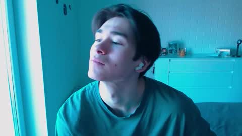 Snapshot of charleshanson69 chatting on February 2026 07:37:02 AM charleshanson69 online show from February 2026 07:37:02 AM