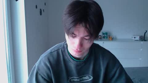 Snapshot of charleshanson69 chatting on February 2026 04:02:02 AM charleshanson69 online show from February 2026 04:02:02 AM