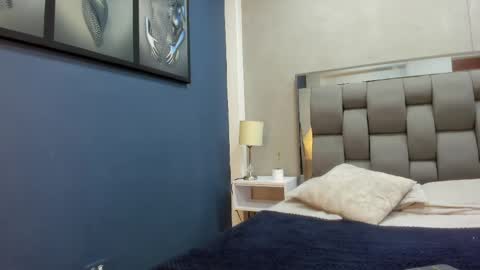 Charlie Musk online show from April 2026 12:11:02 PM