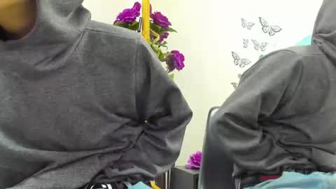 charlie_latino online show from July 2026 06:11:01 PM