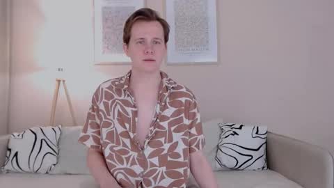 Charley online show from October 2025 06:19:02 PM