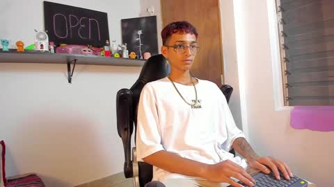 Snapshot of charlieerusso chatting on December 2024 12:22:01 AM Charles Russo online show from December 2024 12:22:01 AM