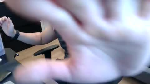 Snapshot of charliekkw chatting on January 2026 08:14:02 PM charliekkw online show from January 2026 08:14:02 PM