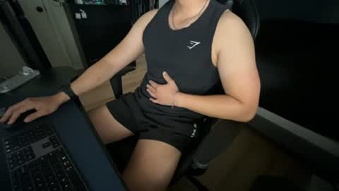 Snapshot of charliekkw chatting on July 2026 04:47:01 PM charliekkw online show from July 2026 04:47:01 PM