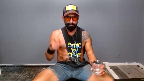 Snapshot of charlieprospect chatting on December 2025 03:35:02 AM Charlie Prospect online show from December 2025 03:35:02 AM