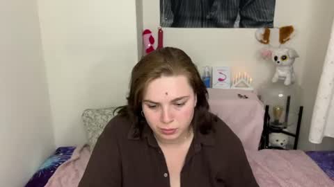 charlinbraun online show from July 2026 09:53:02 PM