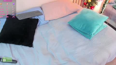 Char 3  Lets go for the 100 Thumb-Up   online show from December 2024 03:03:01 PM