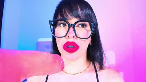 Snapshot of charlootteevans chatting on February 2025 02:17:02 AM Charloott Evans online show from February 2025 02:17:02 AM