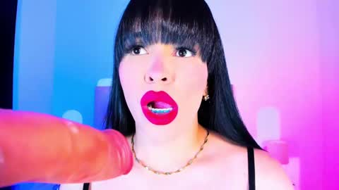 Snapshot of charlootteevans chatting on February 2025 02:03:02 AM Charloott Evans online show from February 2025 02:03:02 AM