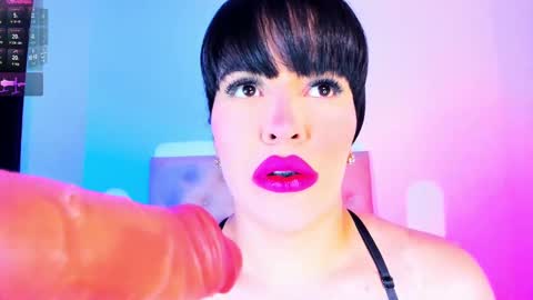 Snapshot of charlootteevans chatting on February 2025 03:01:02 AM Charloott Evans online show from February 2025 03:01:02 AM