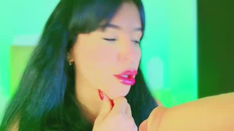 Snapshot of charlootteevans chatting on September 2025 02:14:01 AM Charloott Evans online show from September 2025 02:14:01 AM