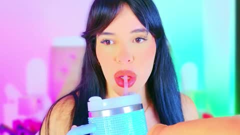 Snapshot of charlootteevans chatting on October 2025 03:17:02 AM Charloott Evans online show from October 2025 03:17:02 AM