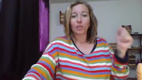 charlott online show from January 2025 09:23:02 PM