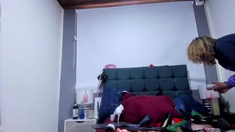 Charlott online show from September 2025 02:08:01 PM