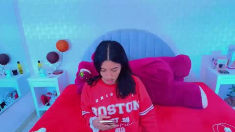 charlotte online show from November 2025 03:12:02 PM