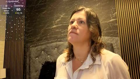 charlotte online show from November 2025 10:43:02 AM