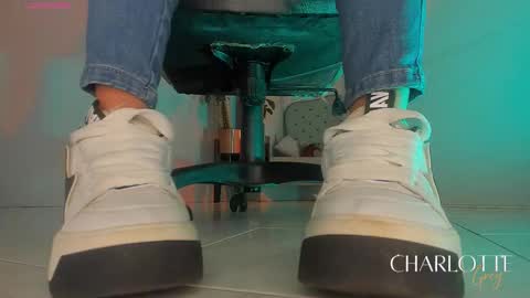 charlotte  grey online show from November 2025 08:32:01 PM