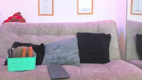 Charlotte online show from May 2026 09:27:02 AM