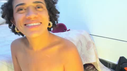 Snapshot of charlotte_dante212 chatting on February 2026 06:22:01 AM charlottte y dante online show from February 2026 06:22:01 AM