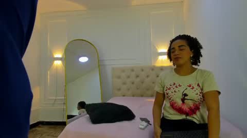 charlottte y dante online show from July 2026 03:00:02 AM