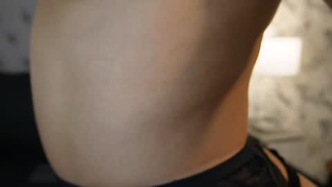 Snapshot of charlotte_harriz chatting on January 2025 09:29:01 AM Charlotte online show from January 2025 09:29:01 AM