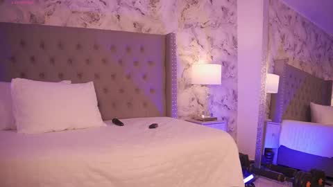 Snapshot of charlotte_harriz chatting on January 2026 02:16:01 AM Charlotte online show from January 2026 02:16:01 AM