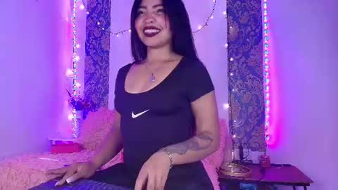 charlotte_princess_1 online show from June 2026 05:37:01 AM