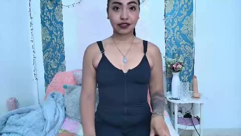 charlotte_princess_1 online show from July 2026 04:52:01 AM