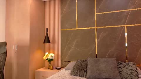 charlottebrandt_ online show from June 2026 03:40:01 AM