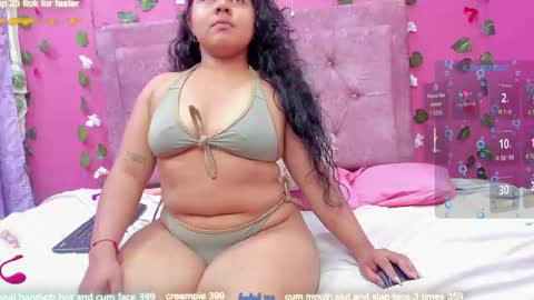 Snapshot of charlottebrown69 chatting on November 2025 08:14:02 AM Charlotte online show from November 2025 08:14:02 AM