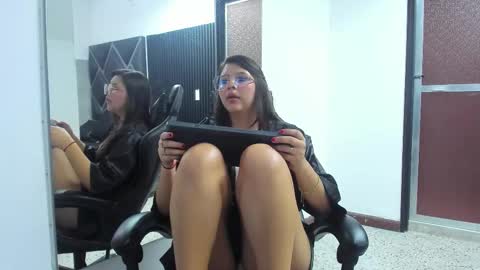 charlottee_starr online show from September 2025 07:58:02 PM