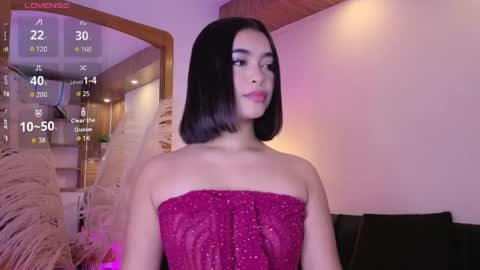 Charlote online show from May 2026 03:15:01 AM