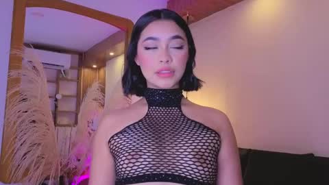 Charlote online show from May 2026 03:26:01 AM