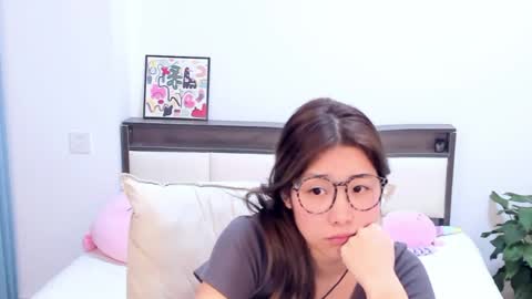 Snapshot of charlottelin chatting on May 2026 09:31:01 PM Charlotte online show from May 2026 09:31:01 PM