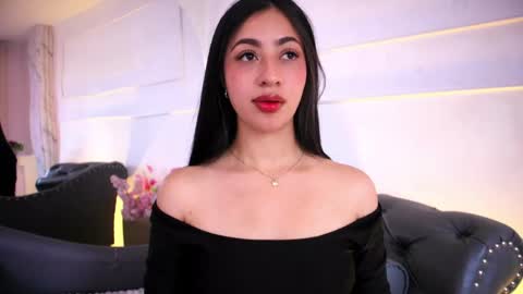 Lauren Rus online show from May 2026 12:55:01 PM