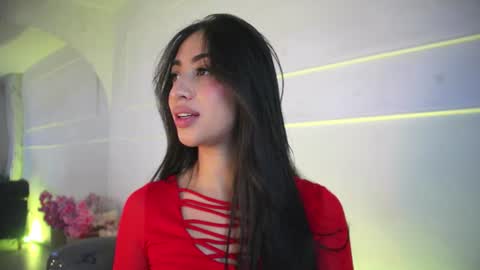 Lauren Rus online show from July 2026 02:13:01 PM
