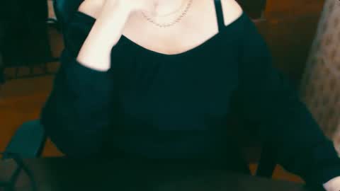 Snapshot of charlottextasty chatting on December 2024 10:19:02 AM CharlotteXTasty online show from December 2024 10:19:02 AM